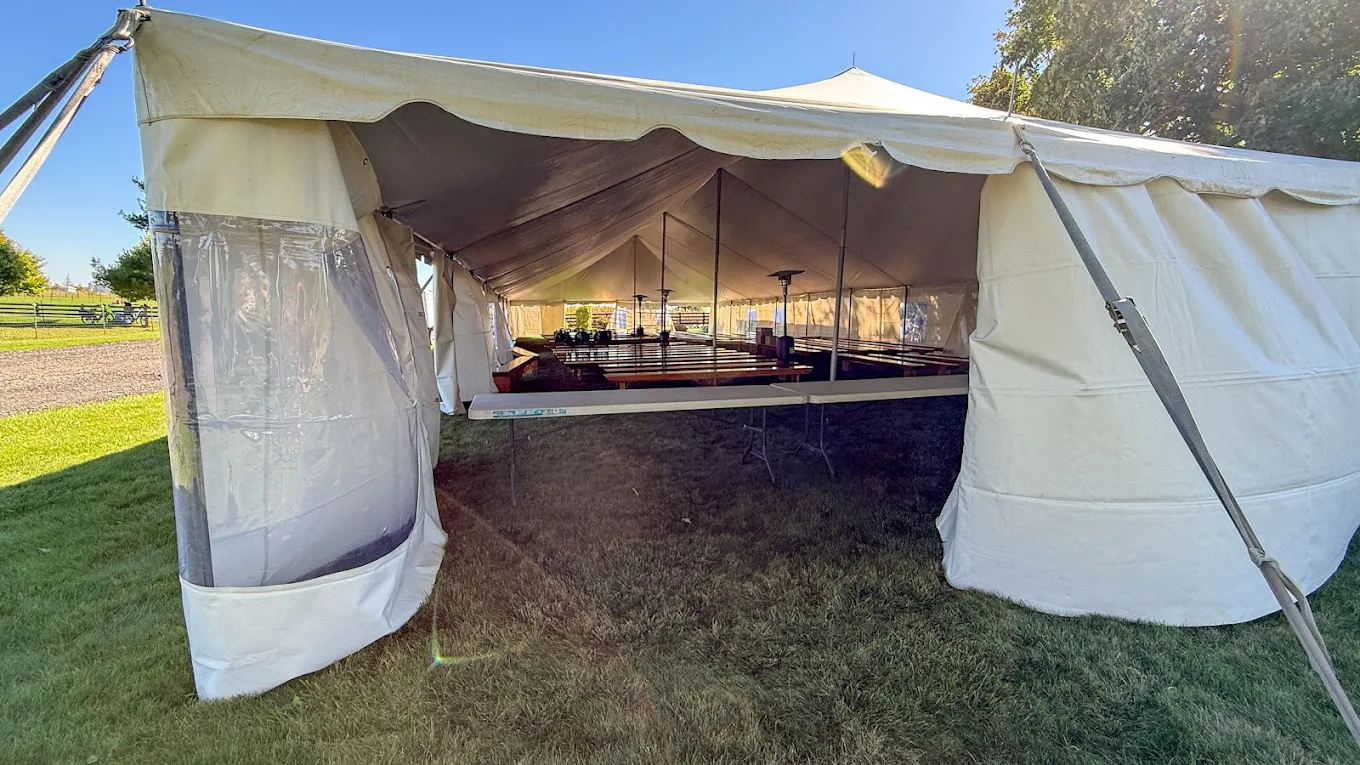 30' x 40' Tent tent &mdash; 30' &times; 40' &middot; About 120 People